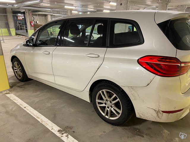 BMW 2-sarja 3