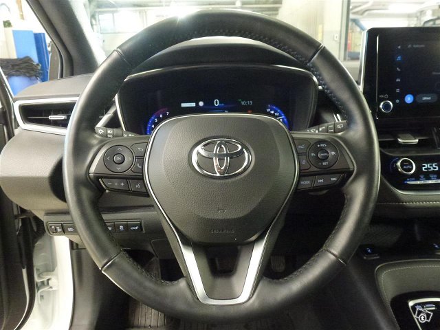 Toyota Corolla 12