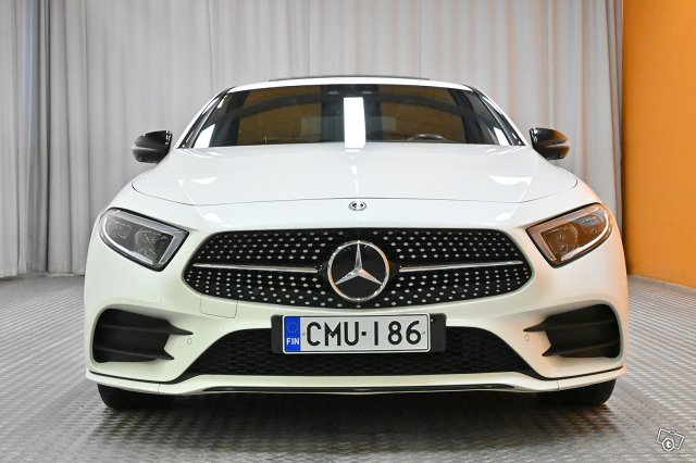 Mercedes-Benz CLS 2