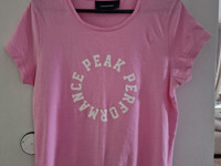 Peak performance vaaleanpunainen T- paita koko M