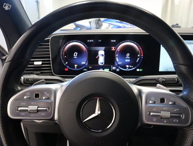 Mercedes-Benz GLE 17