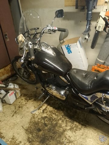 Custom Kawasaki vn800 1