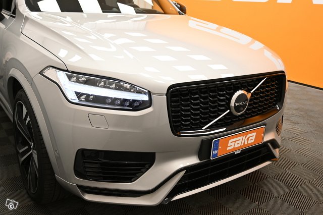 Volvo XC90 10