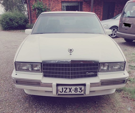 Cadillac Seville & STS 1