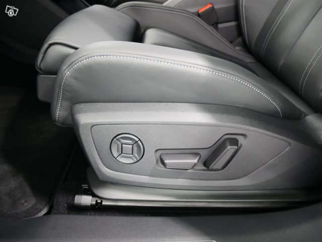 Audi Q4 E-tron 14