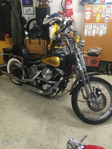 Harley-Davidson FXSTS -89 1