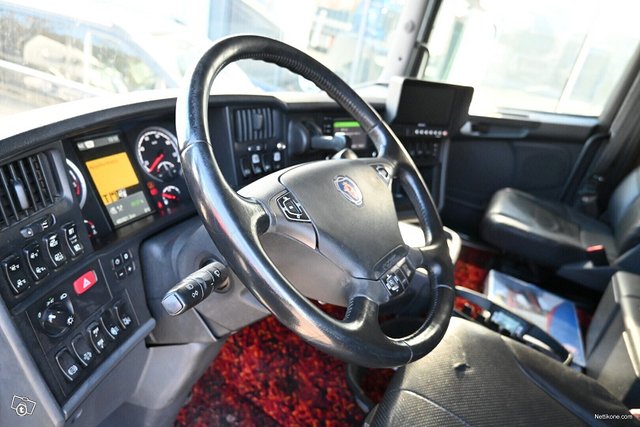 Scania R520 8x4 Tridem Nosturi&Vaijeriauto 15