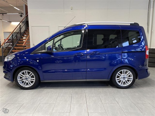 FORD Tourneo Courier 2
