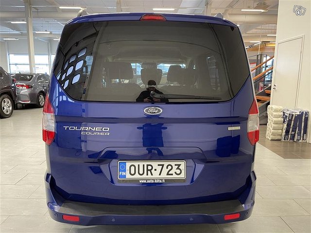 FORD Tourneo Courier 4