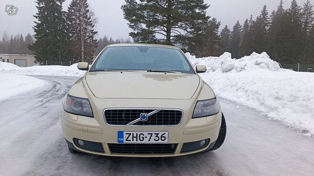 Volvo S40, kuva 1