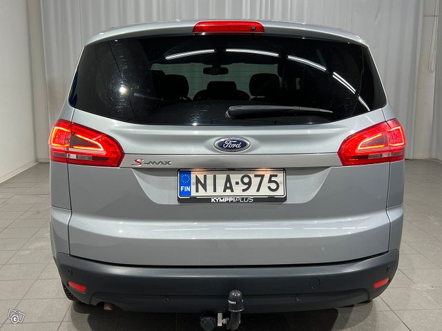 Ford S-Max 5
