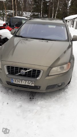 Volvo V70 2