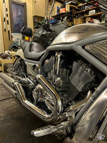 Harley Davidson V-ROD VRSCA 4