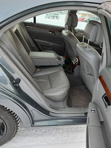 Mercedes-Benz S-sarja 15
