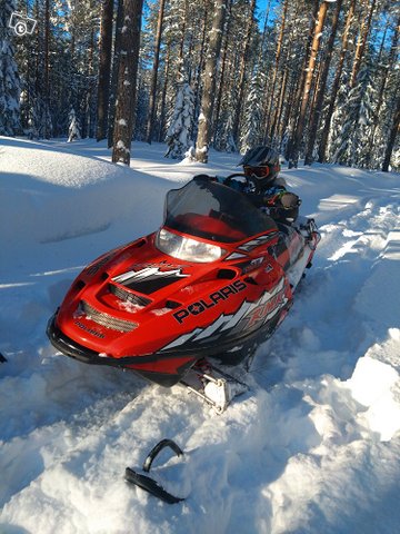 Polaris 550 RMK VM 2004, kuva 1