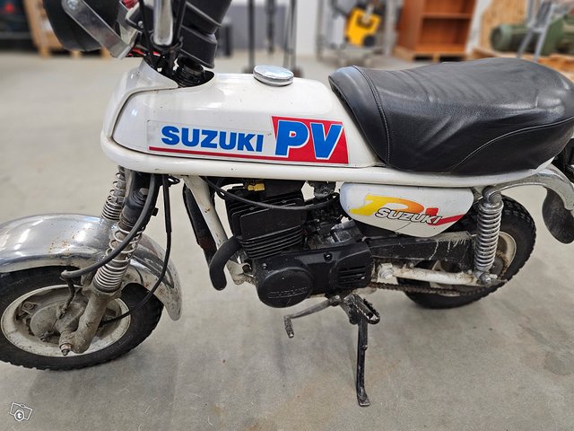 Suzuki PV-50 3