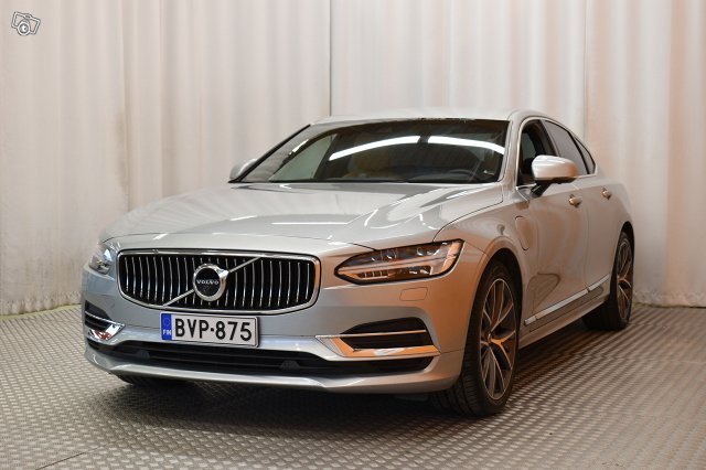 Volvo S90 4