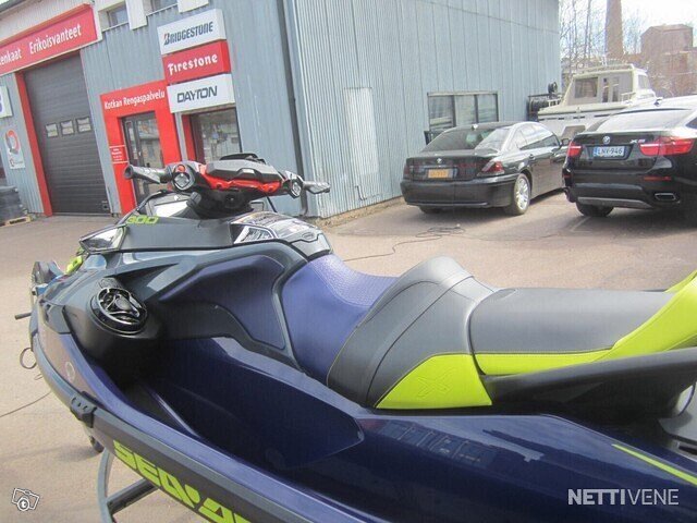Sea-Doo RXT X-RS with sound 4