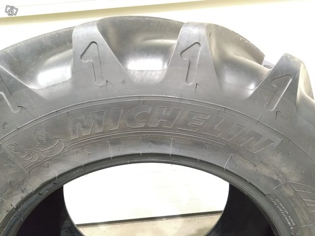 Michelin XeoBib VF 650/60R38 + 520/60R28 4