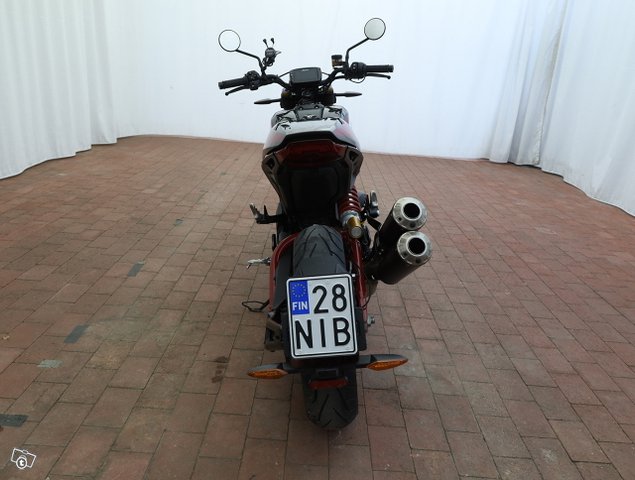 Indian Motorcycle FTR 1200 3