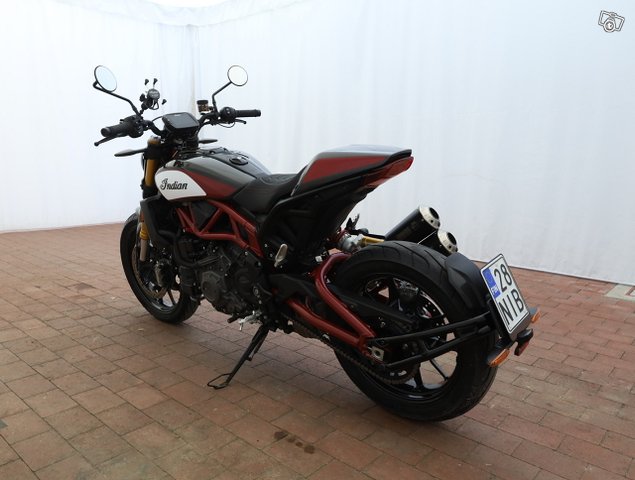 Indian Motorcycle FTR 1200 4