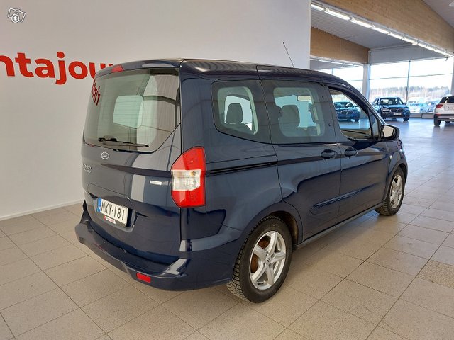 Ford Tourneo Courier 7