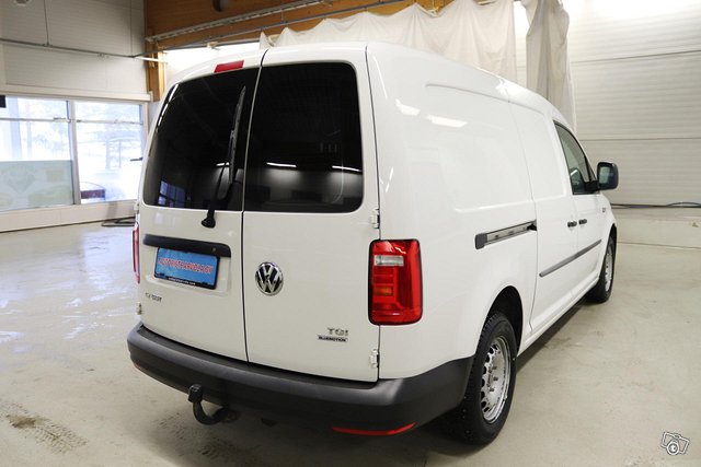 Volkswagen Caddy Maxi 18