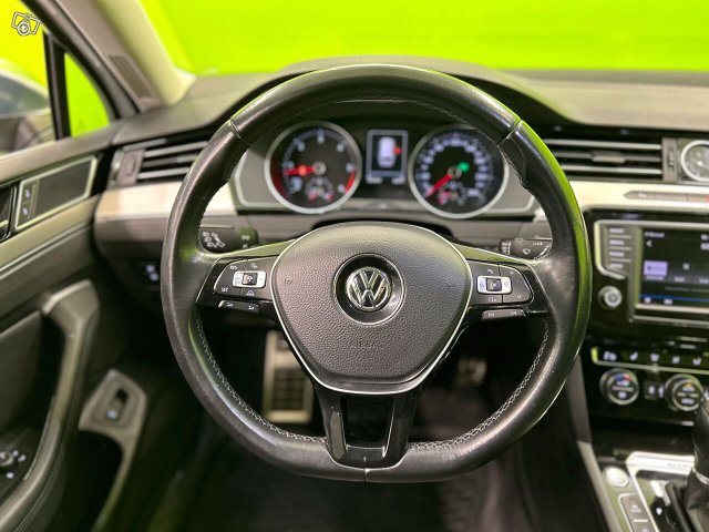 Volkswagen Passat 15