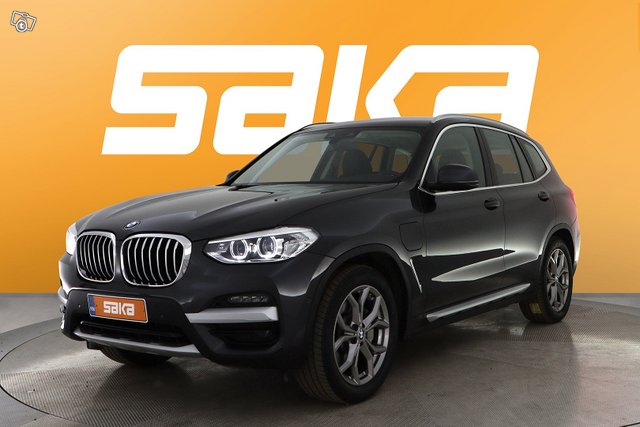 BMW X3 4