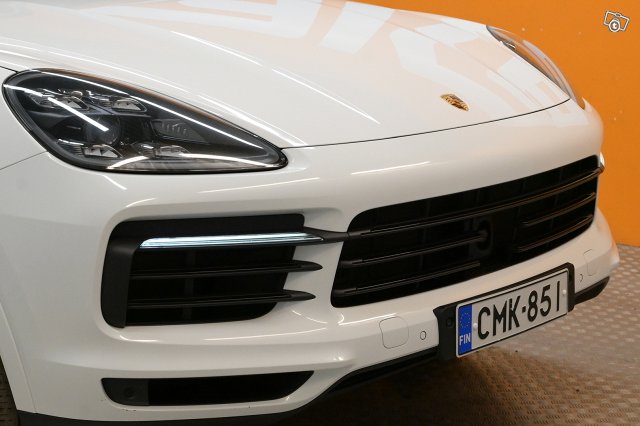 Porsche Cayenne 10