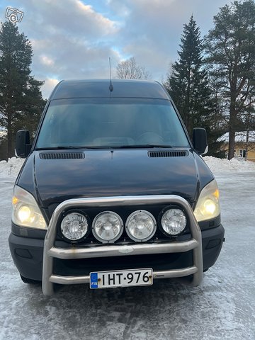 Mercedes-Benz Sprinter 2