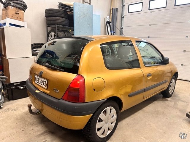 Vuokrataan Renault Clio 1.4 3