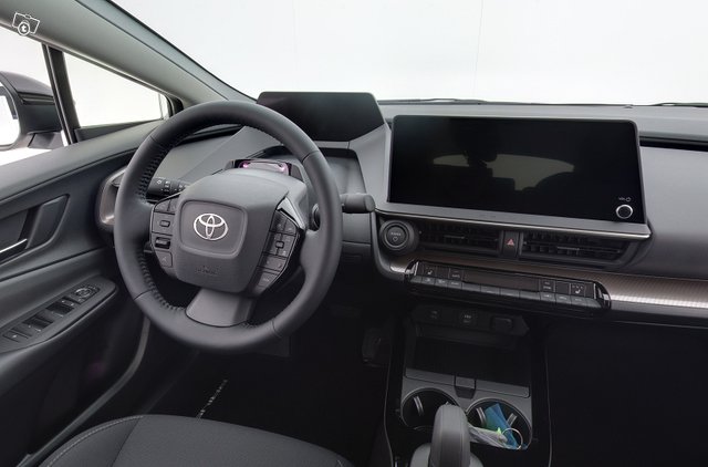 Toyota PRIUS PLUG-IN 10