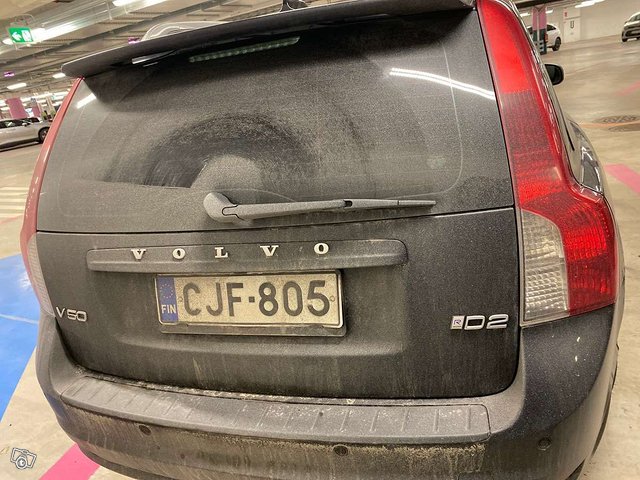 Volvo V50 4