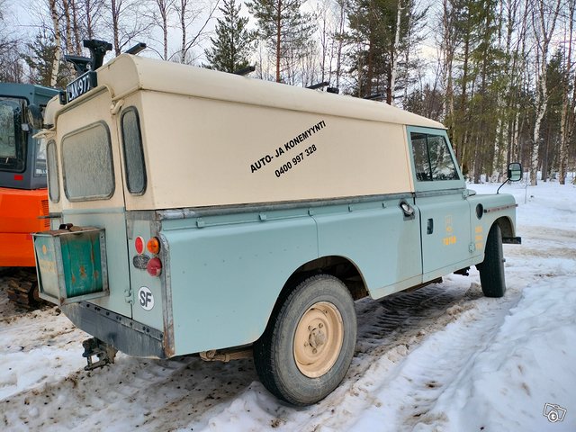 Land Rover Series 6