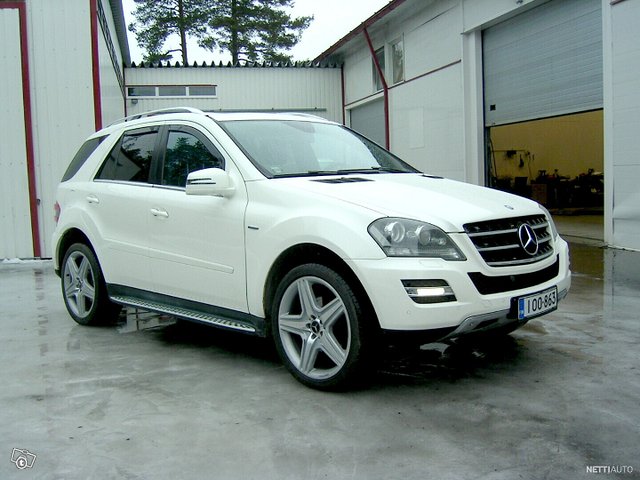 Mercedes-Benz ML 4