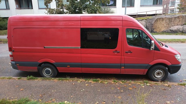 Mercedes-Benz Sprinter 4