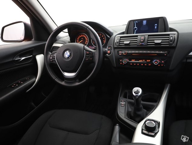 BMW 114 24