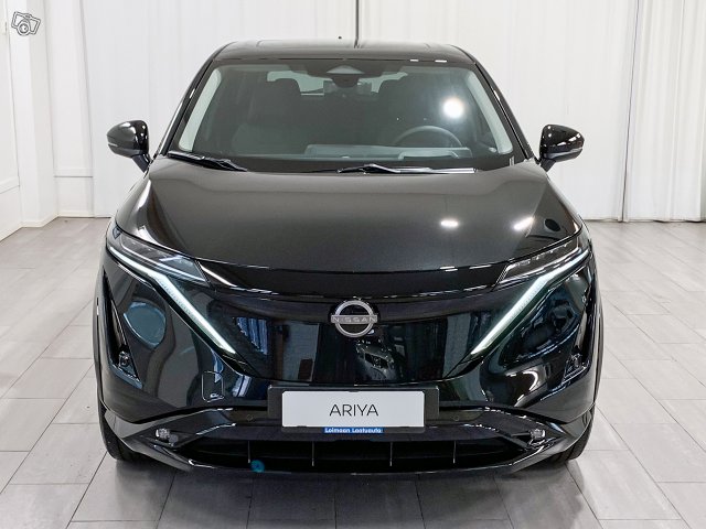 Nissan Ariya 5