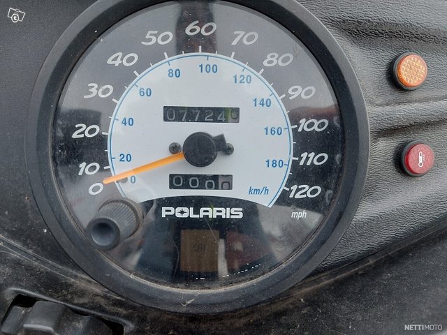 Polaris 600 IQ 14