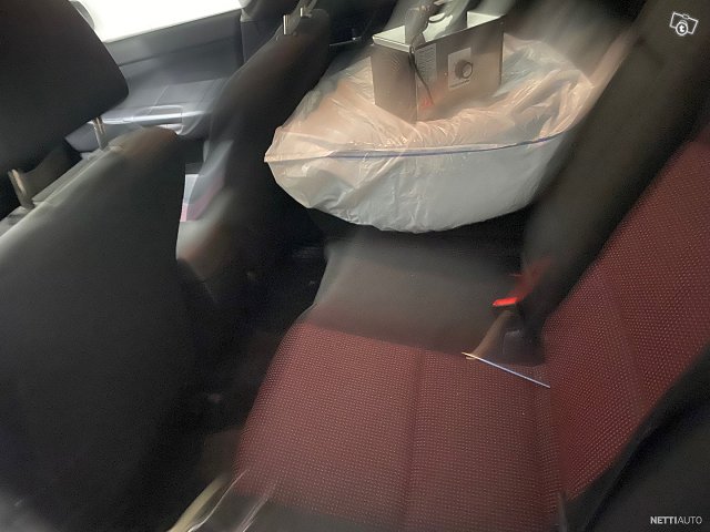 Mazda 3 13