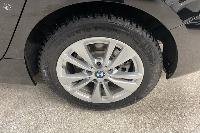 BMW 118 11