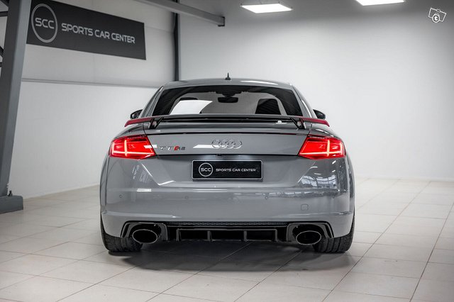 Audi TT RS 4