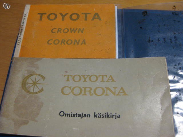 Toyota Corona 10