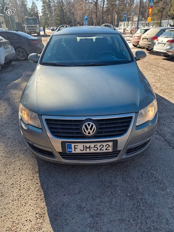 Volkswagen Passat 2