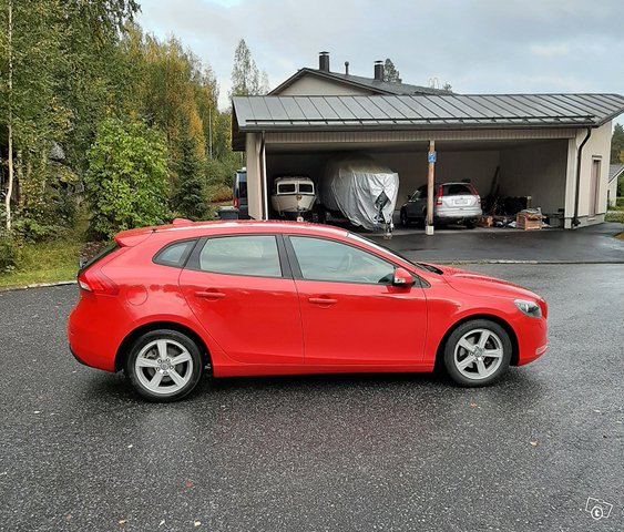 Volvo V40 2