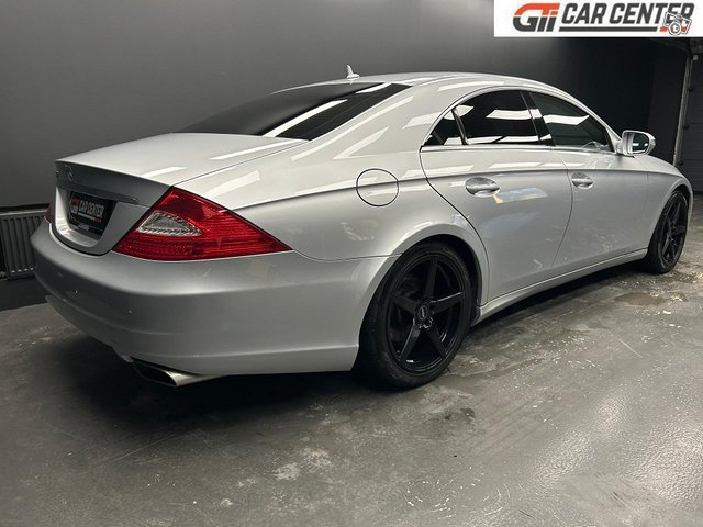 Mercedes-Benz CLS 5