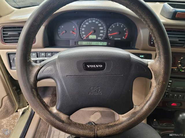 Volvo V70 15