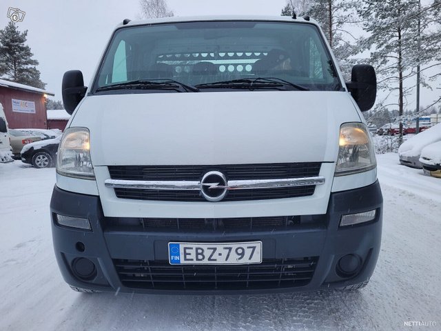 Opel Movano 2