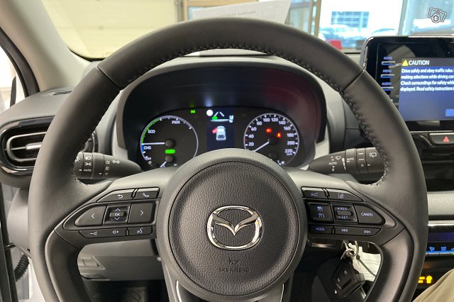 Mazda Mazda2 14